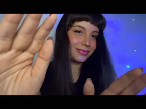 ASMR Movimentos de Mãos & Sussurros Relaxantes 💤 | Hand Movements & Soothing Whispers