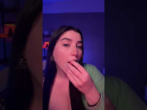 ASMR mouth sounds 😴 #asmr #tingles #relax