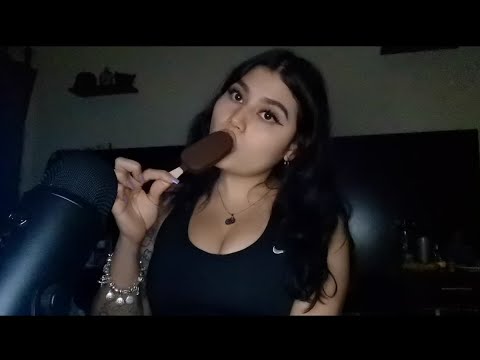 Helado- María ASMR