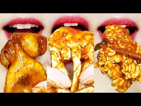ASMR Spicy Braised Seafood Boil 🐙🦀 MUKBANG 매콤 해물찜 이모지 먹방 Eating Sounds