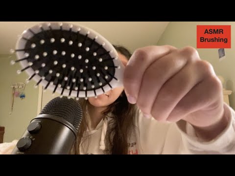 ASMR - Brushing Your Hair 💁🏻‍♀️