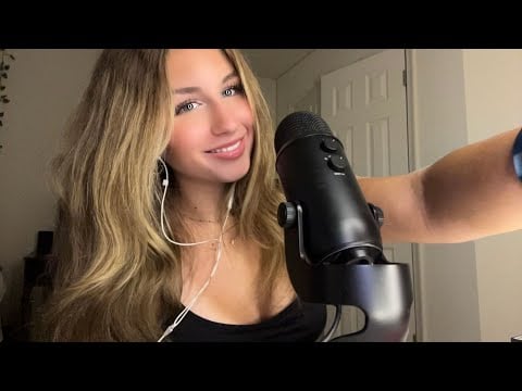 ASMR// CLOSE UP WHISPERS AND TRIGGER ASSORTMENT (TAPPING, SCRATCHING, MOUTH SOUNDS, ETC)