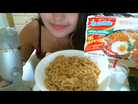 Eating Mi Goreng indomie noodles | ASMR eating sounds