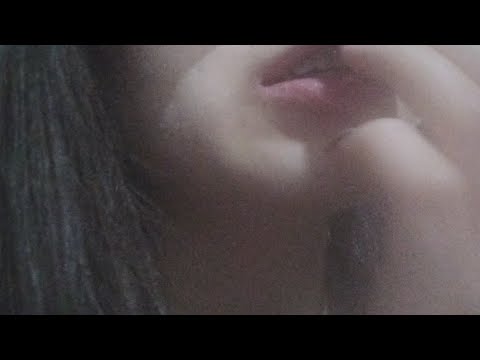 ASMR braces tapping