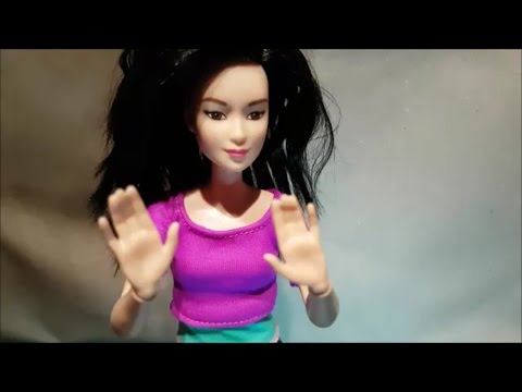 Dolls do Asmr! Whispering / sksk/ touching the camera / mouth sounds etc!