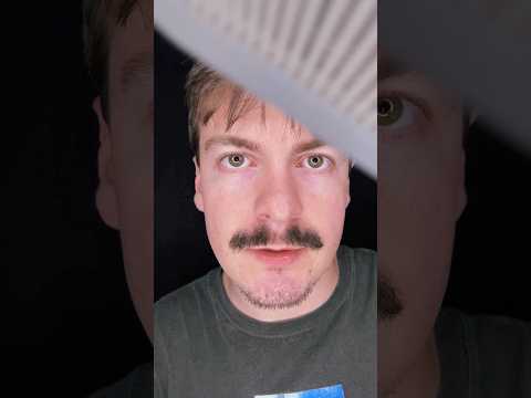 Fixing your hair #asmr #visualasmr #visualtriggers #raeasmr #upclose #comb