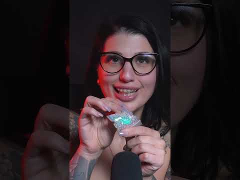 Ich liebe Glitzer! ✨🤩  #asmr #asmrgirl #asmreating #asmrsound#girl #fyp #fy