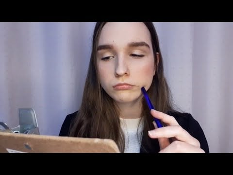 ASMR VOCÊ FOI ENTREGAR SEU CURRICULO EM UMA EMPRESA BEM RIGIDA (sons de teclado, papel e sussurros)