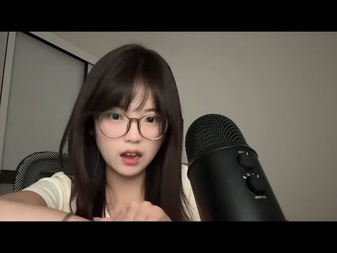 ASMR | 8D Blowing Mouth Sounds😘