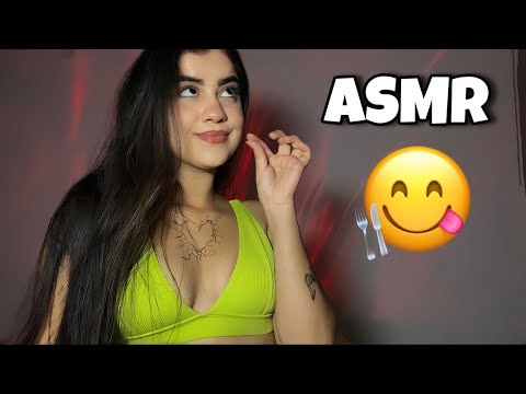 ASMR - COMENDO SUAS ENERGIAS NEGATIVAS