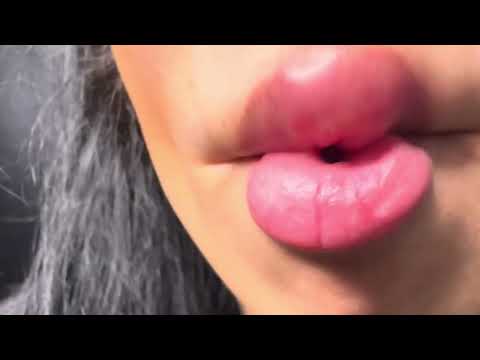 Purifying your aura from upclose 💋💋💋
