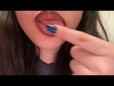 ASMR lense licking with gum chewing🍬
