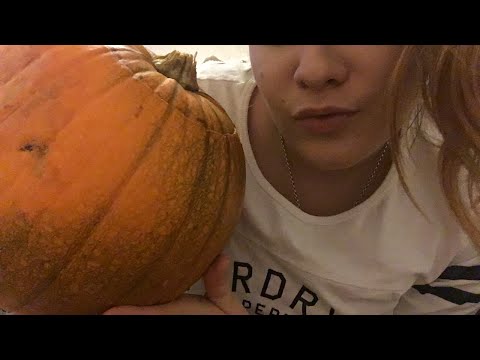 ASMR Pumkin Carving - Part 2