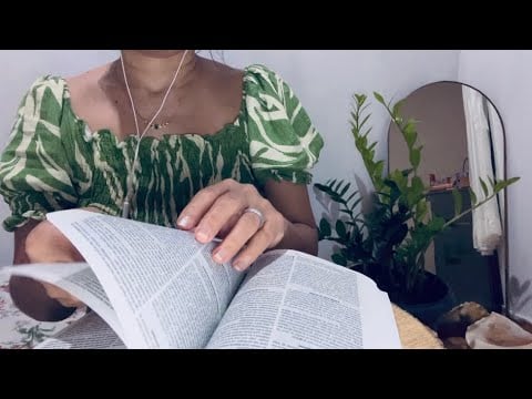 Asmr folheando páginas da Bíblia// No talking 🤐