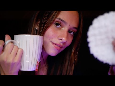 ASMR FRANÇAIS - Je prends soin de toi jusqu'à ce que tu t'endormes (thé, soft singing, lecture...)