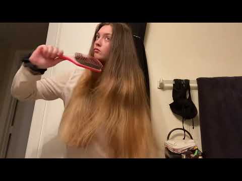 ASMR brushing my hair don’t read the description