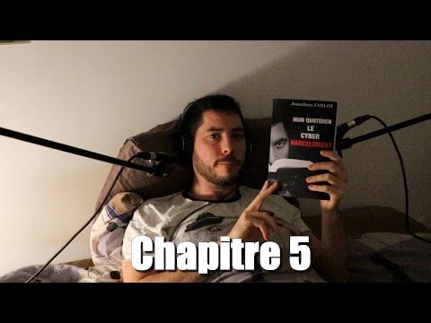 ASMR (dans mon lit) je lis le chapitre 5 de mon livre
