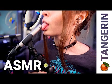 ASMR Mouth Sounds / Close Ear Eating / Kisses | Tangerin