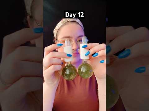 Help me #reach50k 🎉 #relax #iceglobes #relaxing #satisfying #asmrshorts #sleepy #asmrtingles