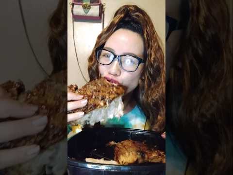 EATING SPARE RIBS FROM TEXAS HOUSE RESTAURANT#viral #mukbang #shortsfeed #food  #everyone #foodie
