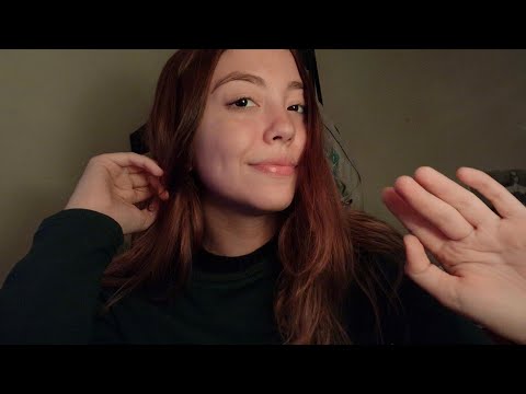 ASMR caseirinho - sons de boca e movimentos com as mãos + conversas 