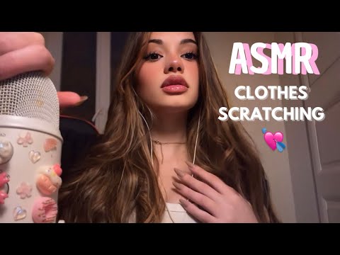 ASMR | Tapping y scratching on me and my clothes (Tapping en mi y mi ropa) 💘