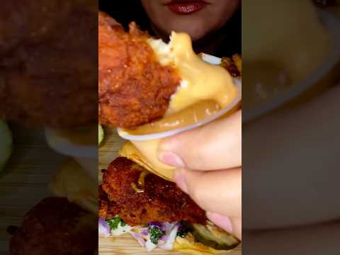 DAVES HOT CHICKEN DRENCHED IN DAVES SAUCE #asmr #chicken #foodie #spicy #eatwithme