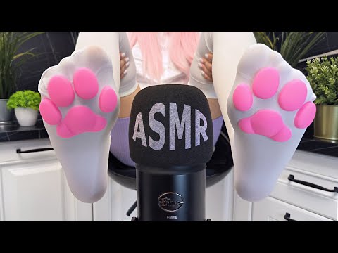 ASMR FEET TOUCHING MIC & TAPPING | Kitty Paw Tights