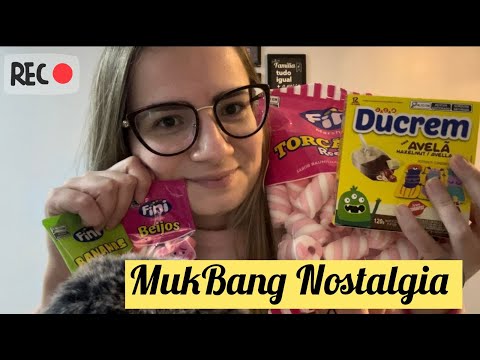 MUKBANG Nostalgia, comendo Fini, e docinhos da infância #asmr #mastigação #mukbangbrasil #fini