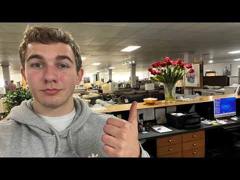 Doing ASMR while at work (public asmr)