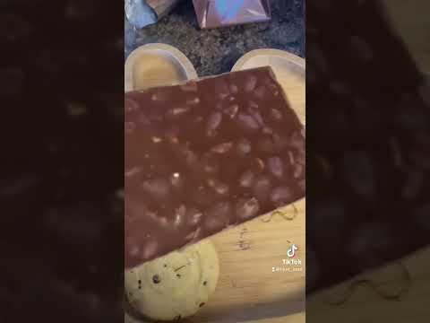 Filling platter with snacks asmr oddly satisfying #asmr #oddlysatisfying #snacks #cooking