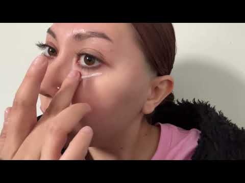ASMR🐥 doing my make up, soft spoken ,whispers,sounds #asmr #tingling #relaxing