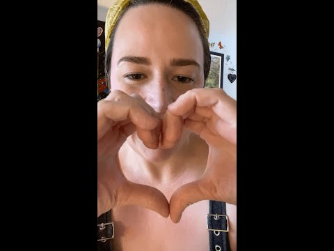 Welcome to my tunnel of love! (face touching, kisses, positive affirmation)