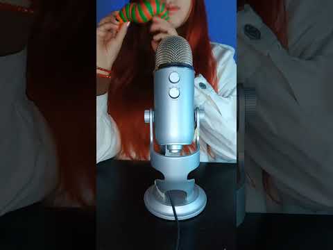 ASMR relájate con esta ORUGUITA #asmr #shorts
