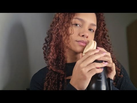 ASMR • Beijos, lambid1nhas nas suas orelhas de pertinho! ❤️ | Ear eating up close #relax 