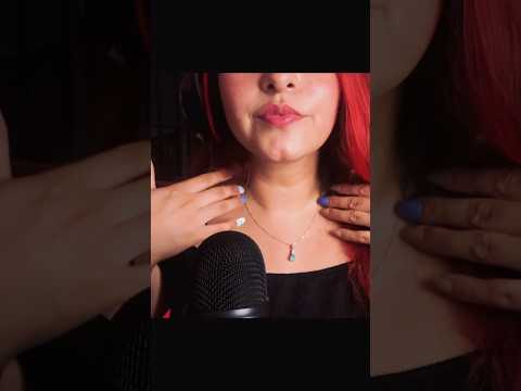 Scratching en mi ropa♥️ #asmr #asmrcommunity #love #scratching #mouthsounds #relax
