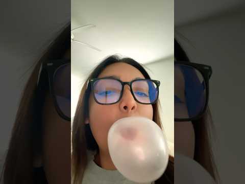 BUBBLE GUM ASMR | blowing small cute bubble sounds #bubblegumblowing #bubblegum