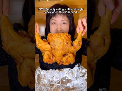 Secretly eating a little midnight snack when this happened… #chicken #pizza #eating