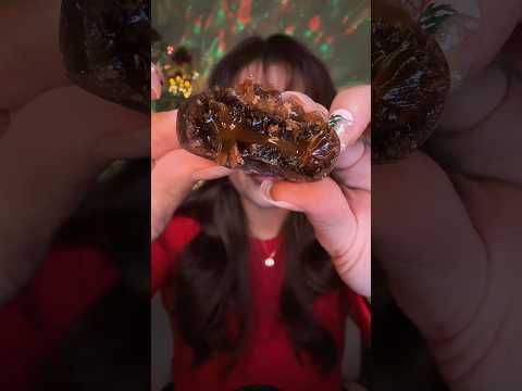 Holiday Edible Crystals 🎄 #asmr #candy #satisfying #asmrsounds