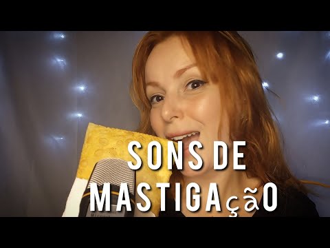 ASMR: Comendo Pastel/Sons de Mastigação - MUKBANG #mukbang #asmrcooking