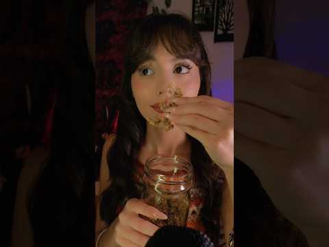 En azından deniyor 🥲 #asmr #asmrshorts #asmrtürkçe #asmrroleplay