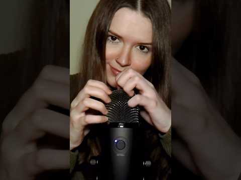 ASMR MIC SCRATCHING 🎙️  #asmr #shorts