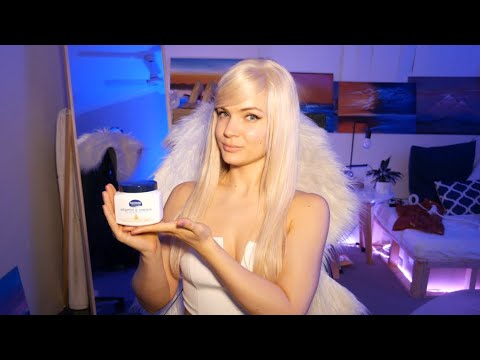 |ASMR| Hand massage and moisturiser play