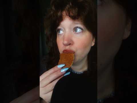 Have you ever had a stroopwafel? #mukbang #asmr #eatingsounds #candyeating