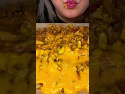 Huge cheesy messy bite! 🤯#asmreating #shorts #asmr #youtube #foodie