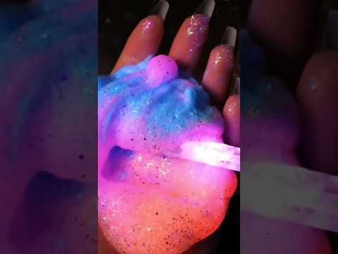 Sizzle slime asmr. #visualtingle #asmrvideos #slime #relax #triggersforsleep #satisfying