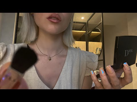 ASMR - DOING YOUR SUMMER MAKEUP ☀️🌴🍹