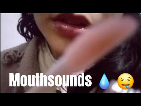 7 mins of intense Mouthsounds 💧  ASMR  applying lipgloss 💋 