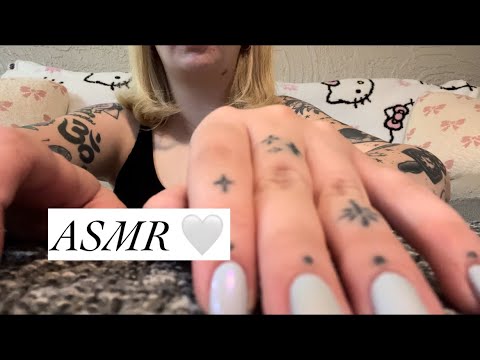 ASMR 💕 Carpet Scratching (no talking + lofi) 🙊