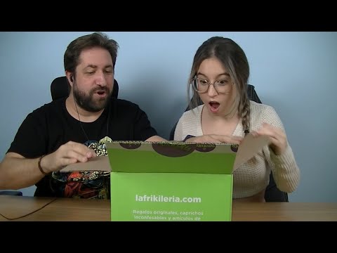 UNBOXING EN ASMR | CAJA SORPRESA DE LA FRIKILERÍA